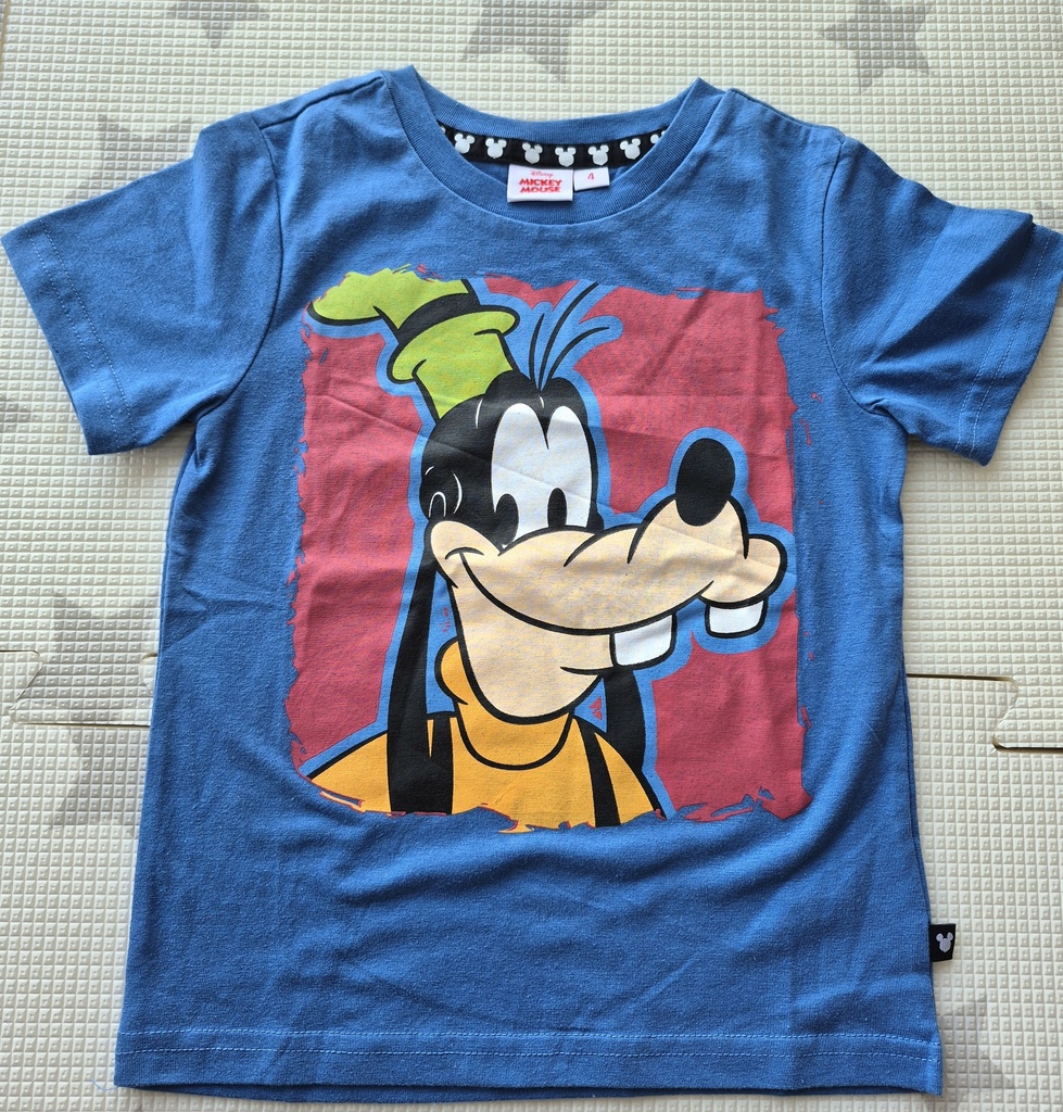 Disney T-shirt (Blue Goofy)